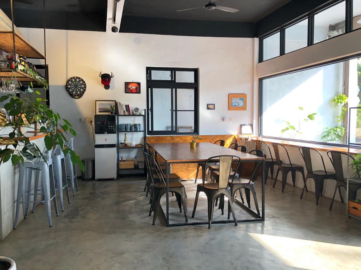 男子漢青年旅店 Manzhou Exteriér fotografie